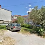 Apartments Ana 1684